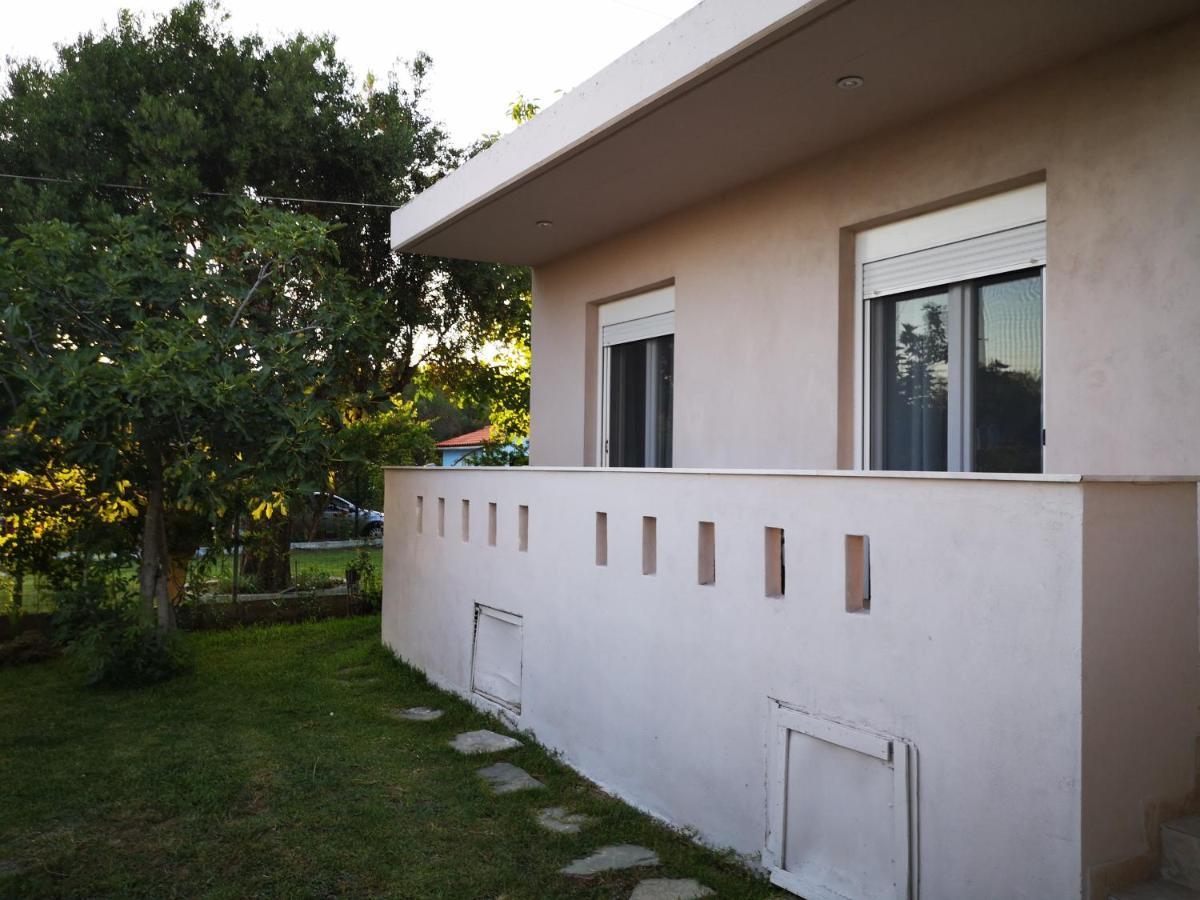 Irina Haus Appartement Gerakini